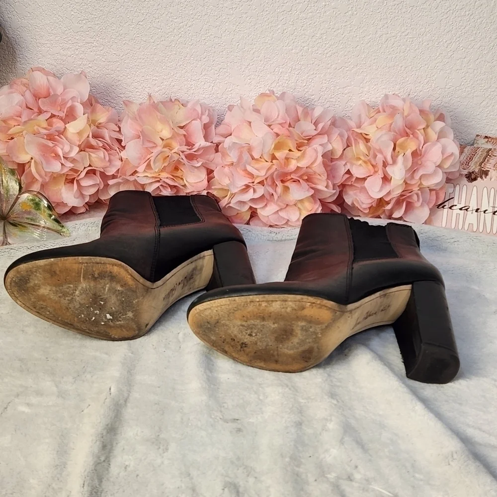 SAM Edelman Case Leather Block Heel Boots Size: 8.5 - Picture 5 of 6
